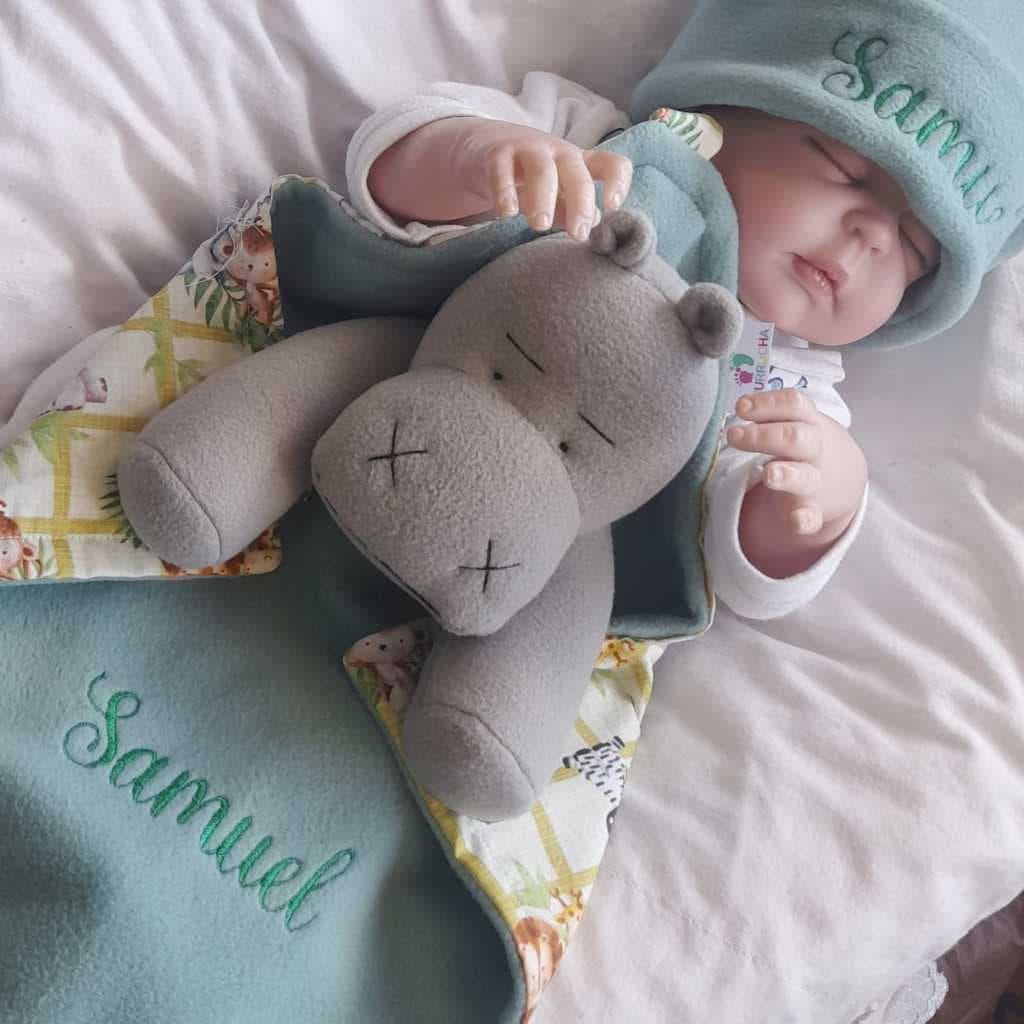 Naninha Hipopótamo + toquinha para bebê
