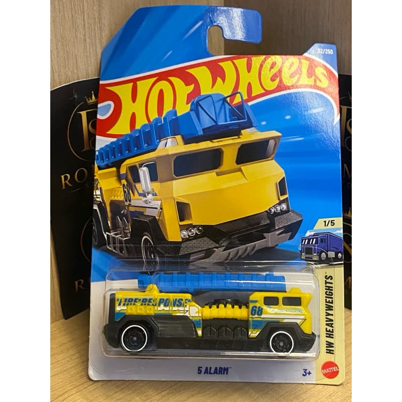 Hot Wheels 5 Alarm - Coleção HW Heavyweights 1/5 - Mattel Original Lacrado