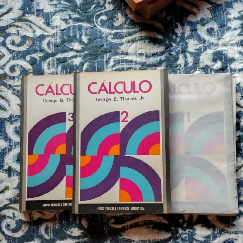 Coleção Cálculo - George B. Thomas Jr. (3 volumes)
