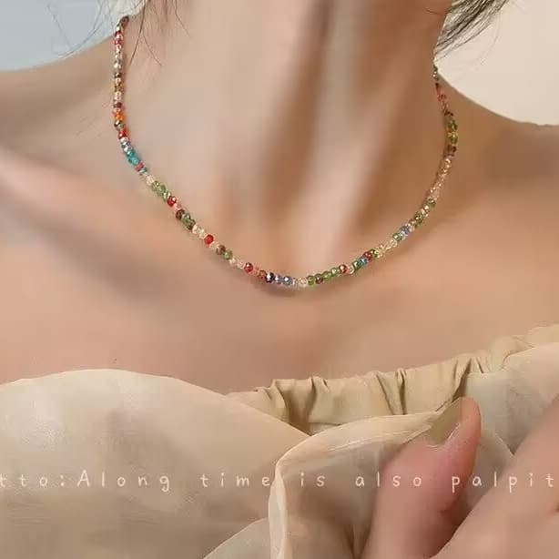 Colar feminino cristal colorido, ano colorido cristal frisado colar feminino verão clavícula corrente nicho Design 2MM