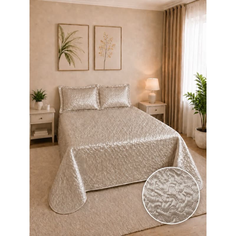 cobre leito matelado luxo acetinado,tamanho queem 2,40x2,60