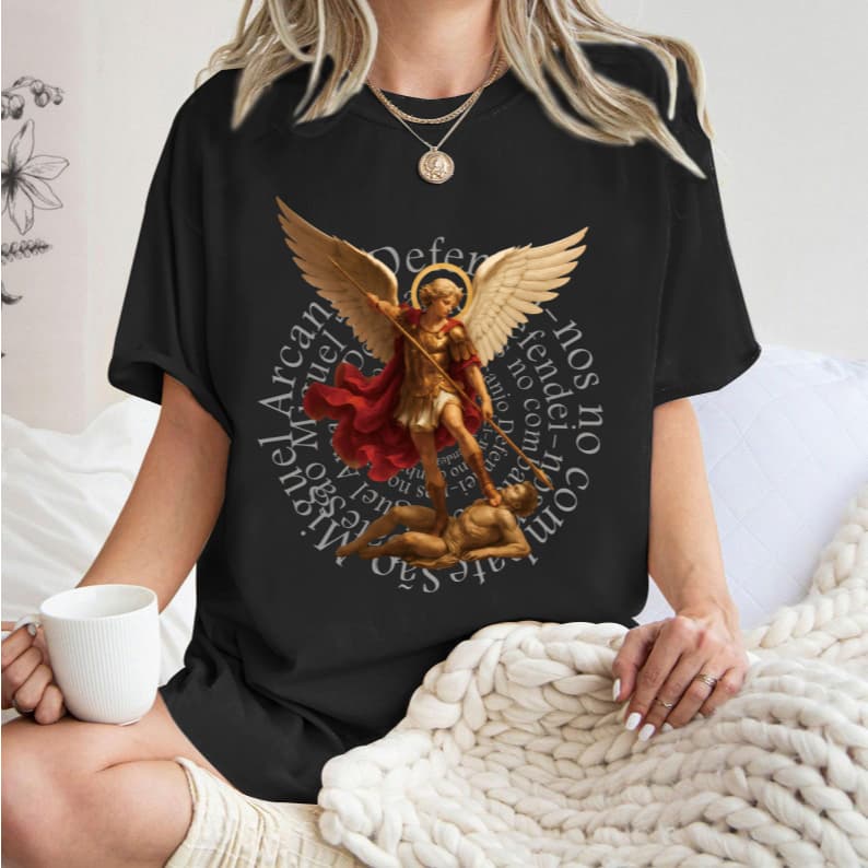 [Camiseta Premium em Algodão Puro]CC Camiseta Católica Baby Look São Miguel Arcanjo Escritas Espiral 100% Algodão
