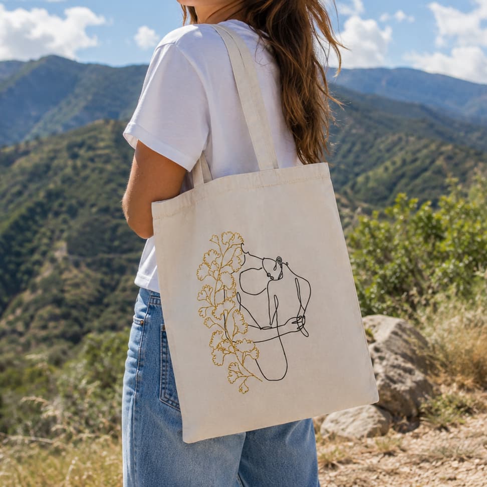 Ecobag Bordada Casal com Flores 30x40cm Bolsa de Algodão Cru Personalizada Feita à Mão