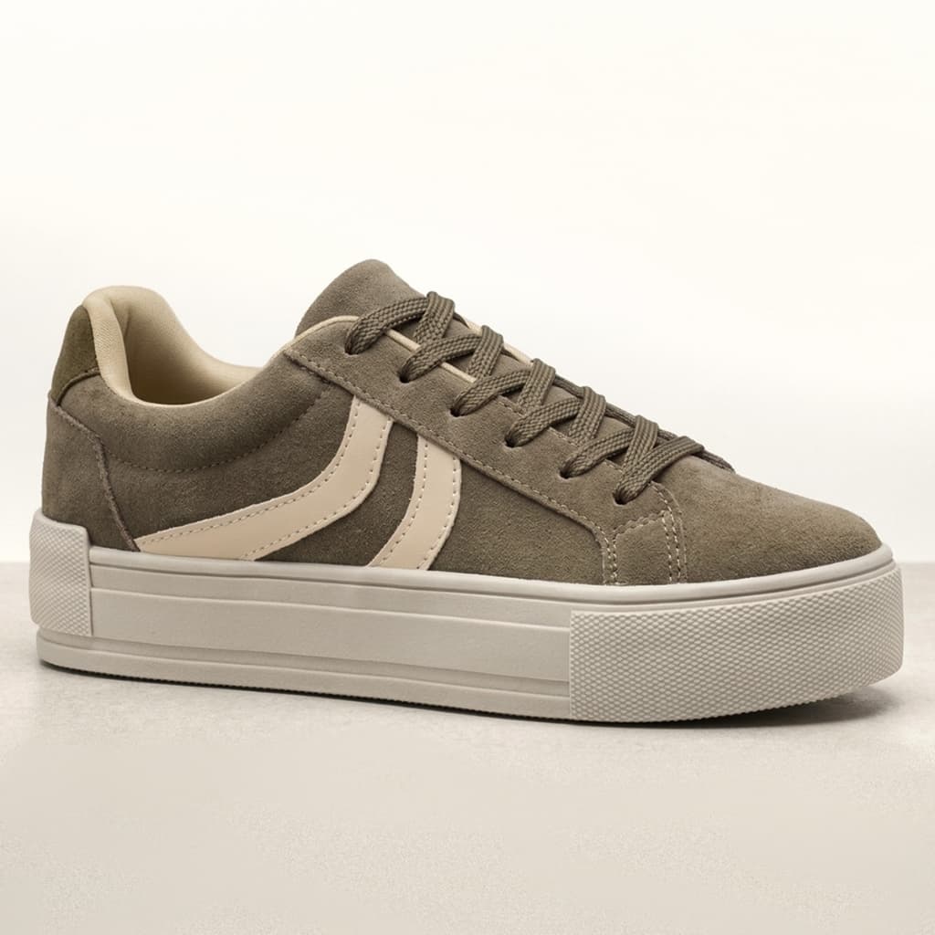 Tênis Feminino Casual Confortável Sola Plana Plataforma Leve Confortável Camurça Detalhe Lateral Moda Kim GiGiL