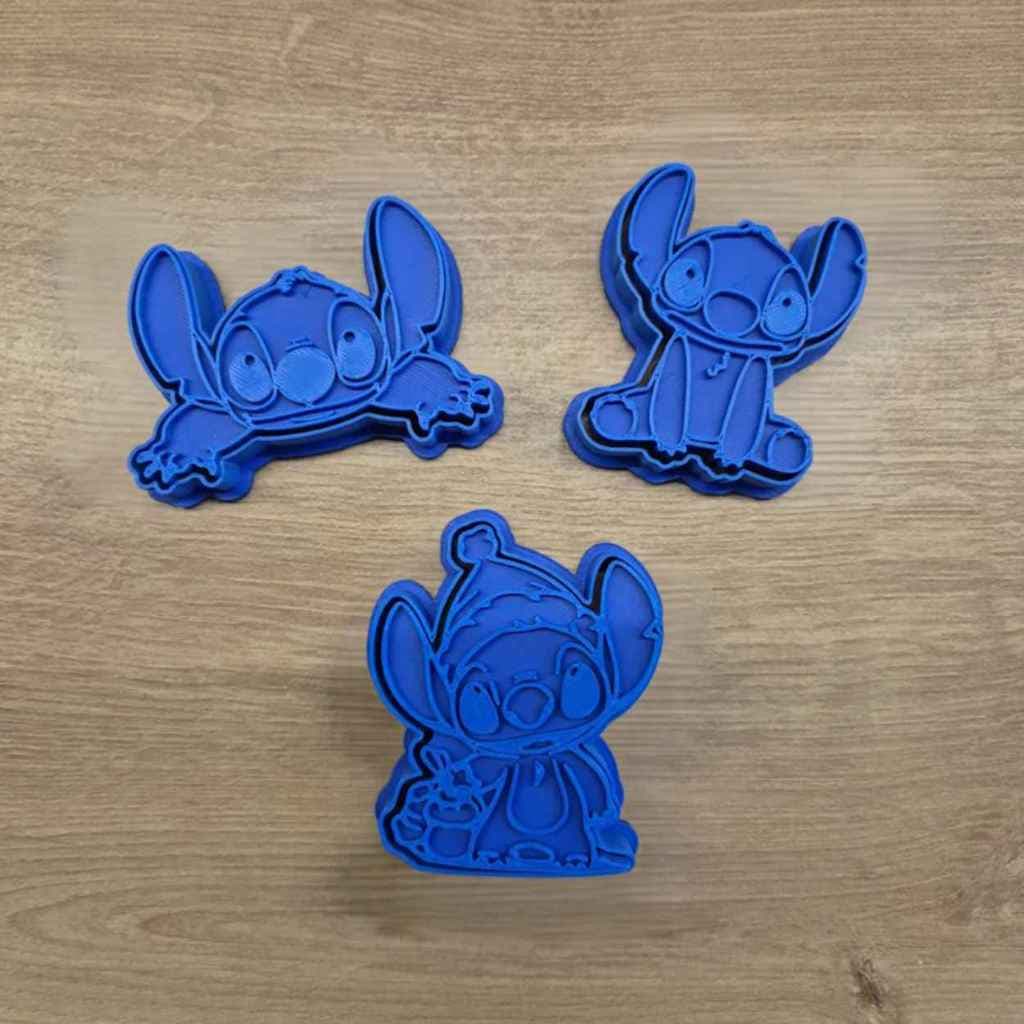 Cortadores de Biscoito e Carimbo – Personagens Stitch - 3 Unidades