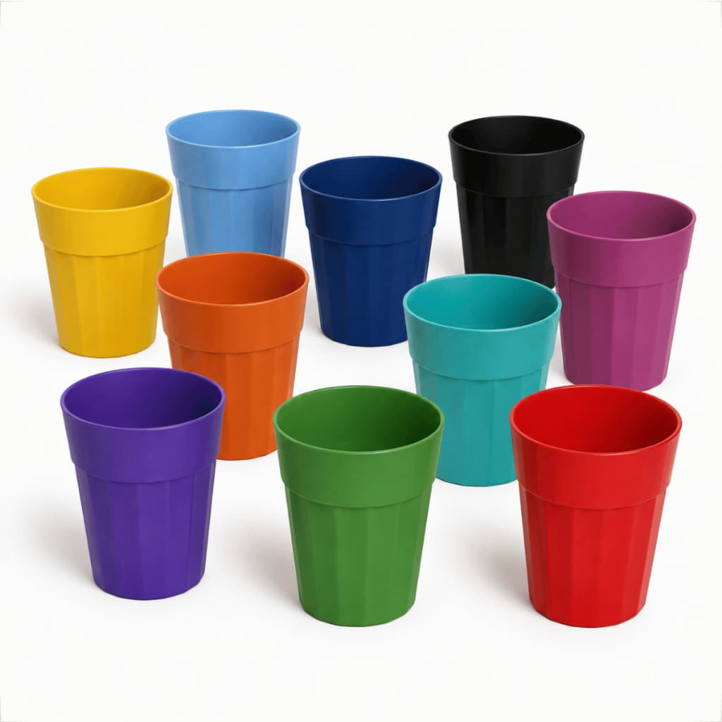 Kit com 10 Copos Plasticos 350 ml Otimos para Festas Churrascos