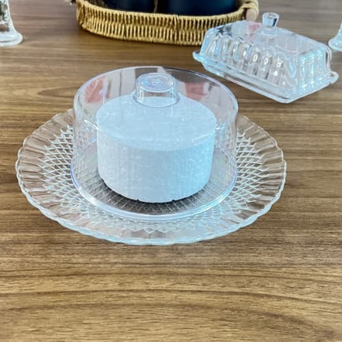 Queijeira de Vidro Com Tampa Acrílica Porta Queijos e Doces Ricotas 22 cm Transparente