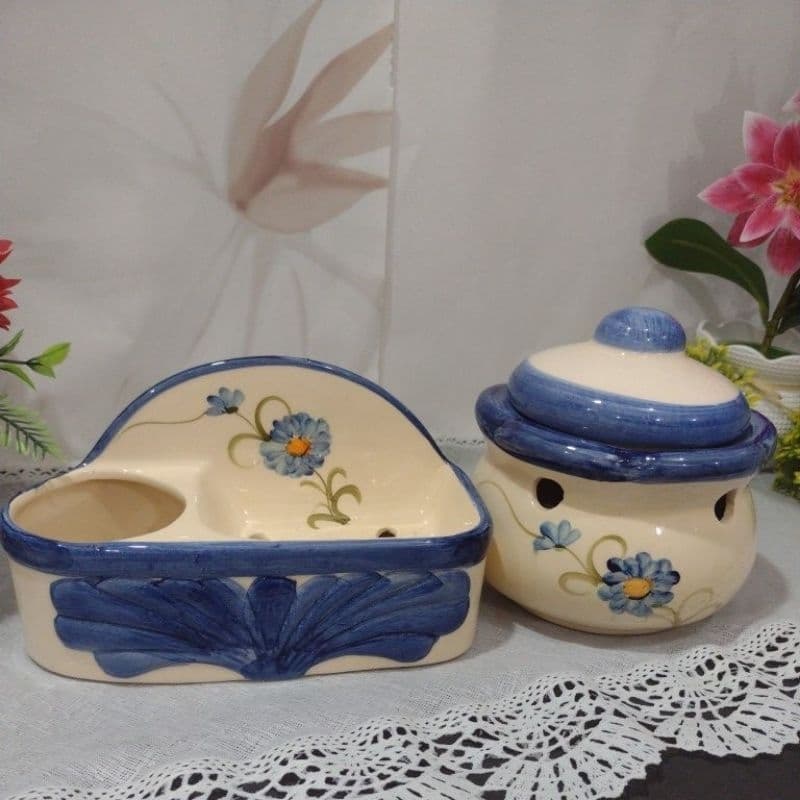 KIT PORTA ALHO MÉDIO PORTA SABÃO DETERGENTE BUCHA DE CERÂMICA ENFEITE DECORAÇÃO CASA COZINHA