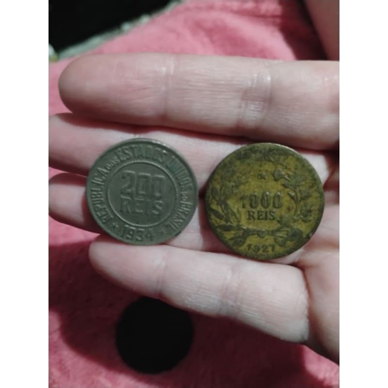 Moedas antigas do Brasil - 200 e 1000 réis