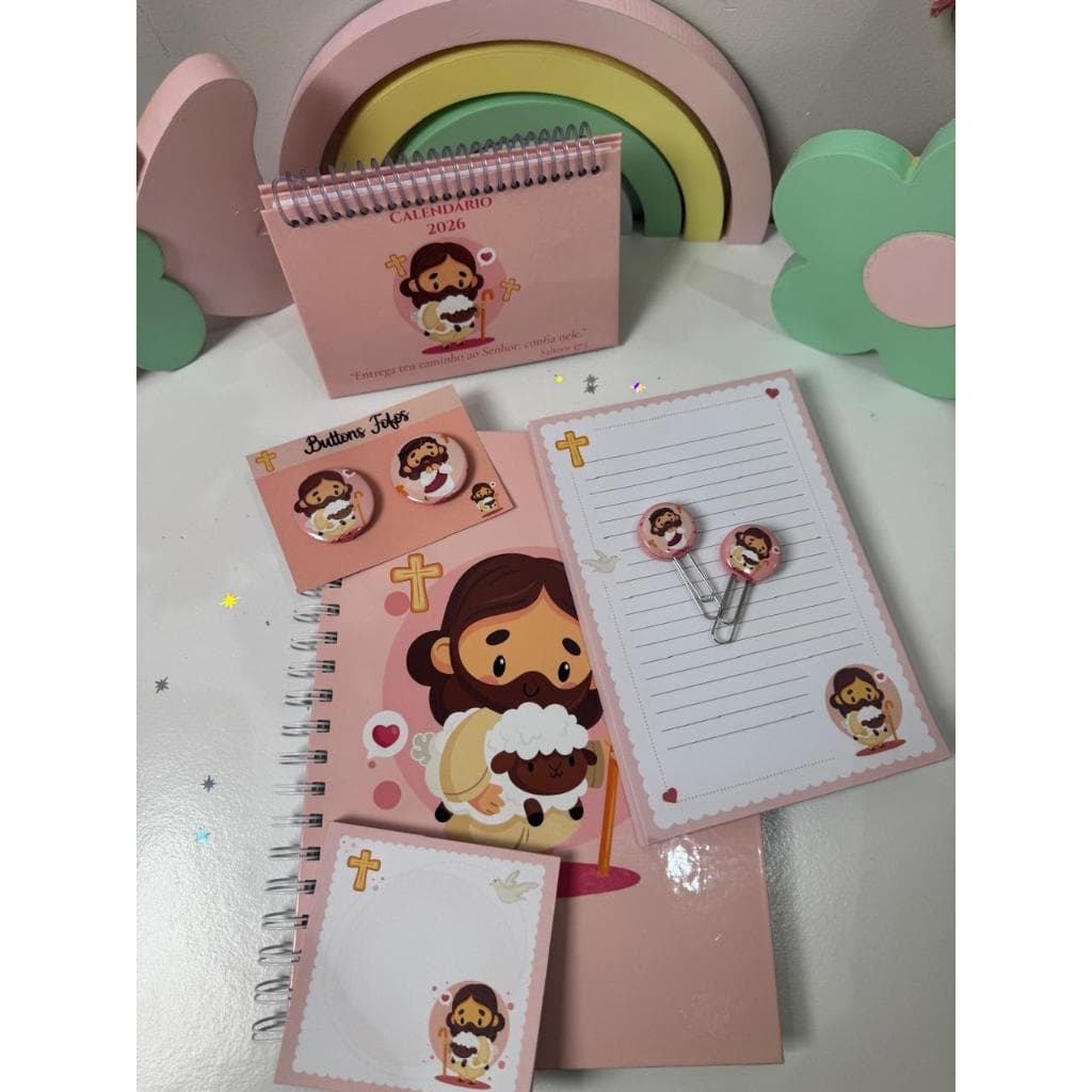 kit papelaria fofa. Caderno fofo Jesus com 100 folhas, 2 blocos de anotações, 02 clips,  2 buttos e calendário 2026