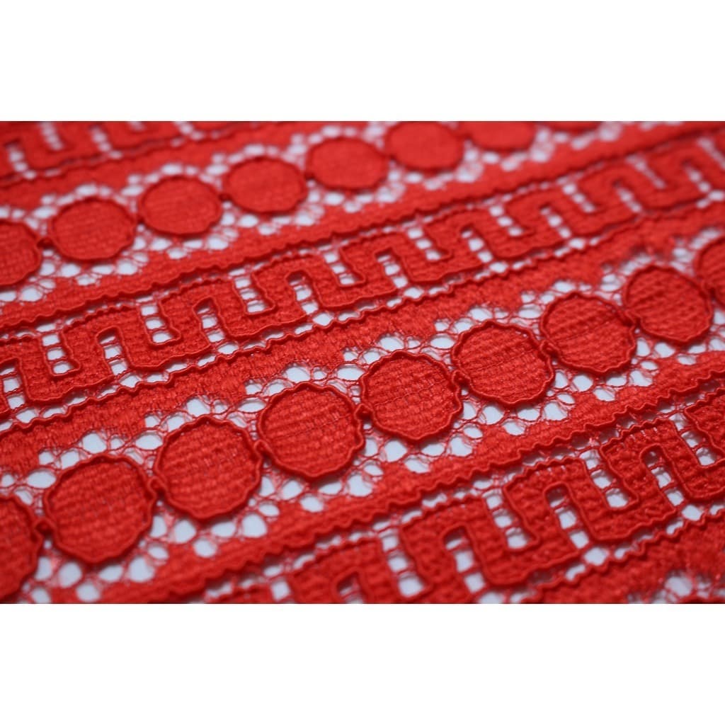 Guipir Saint Martim - 100% Poliéster I Renda Gripir Tecido Encorpado c/ Desenho Geométrico para Blusas e Saias
