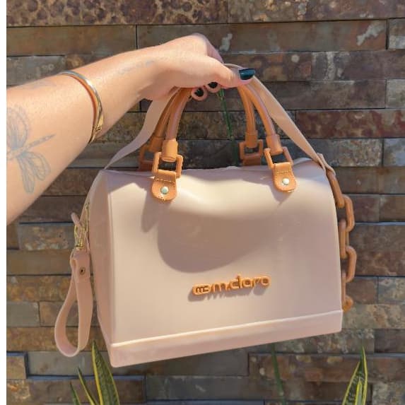 Bolsa Feminina M. Clara Premium Injetado Alça  Corrente Transversal Elegante Moderna Casual