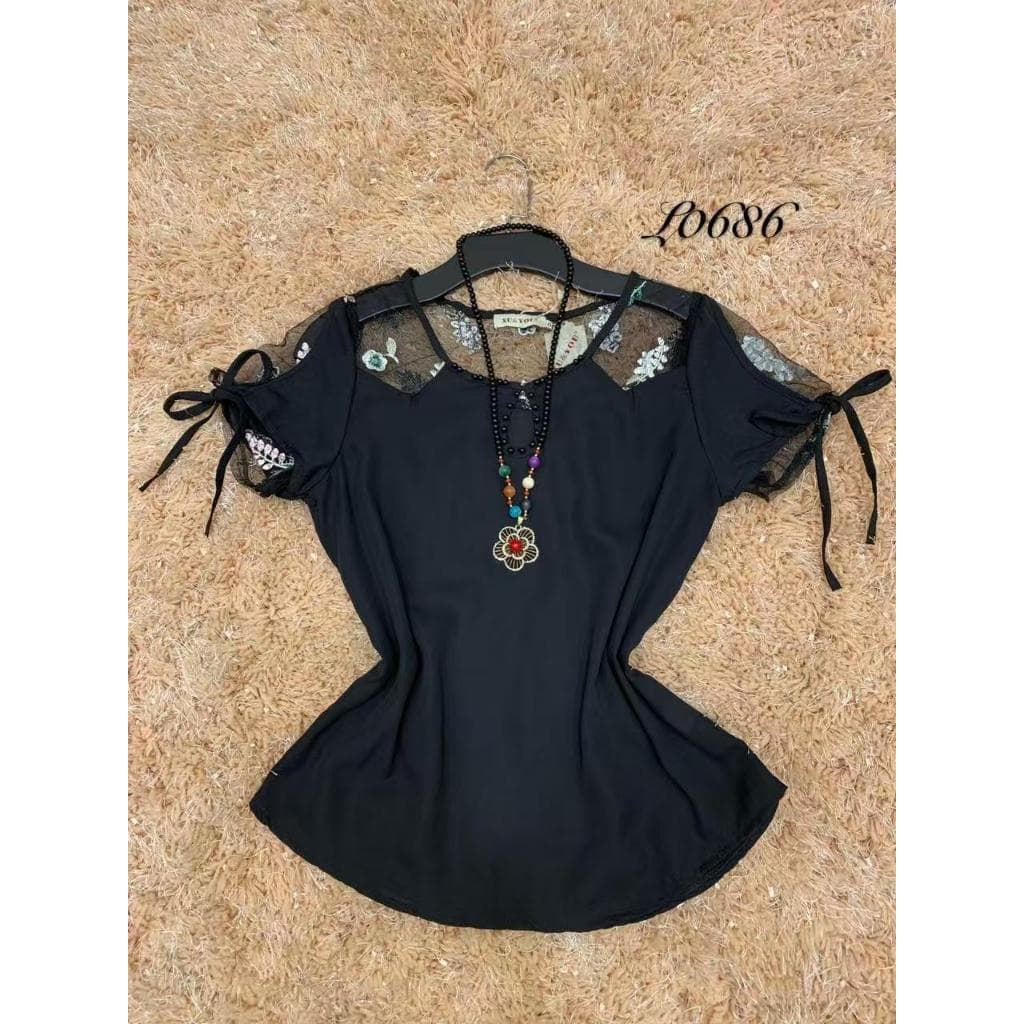 Blusa com detalhes de tule de estrela de manguinha - moda verão
