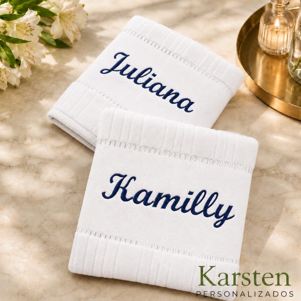Kit Duas Toalha de Banho Karsten Stella + Nome Bordado de sua preferencia - Kit 2 Peças