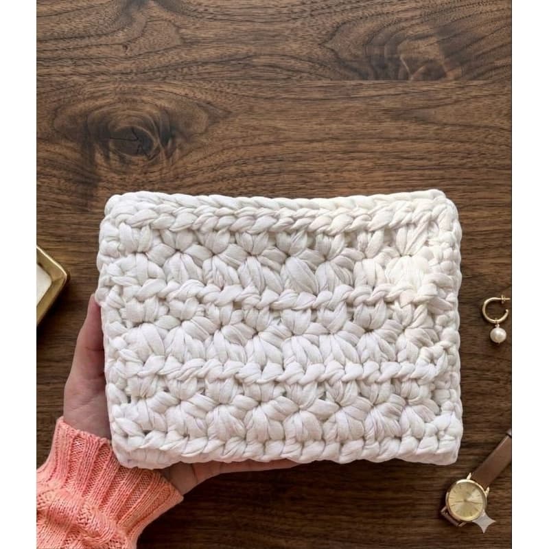 Carteira Crochê Jasmim Fio de malha acessórios feminino