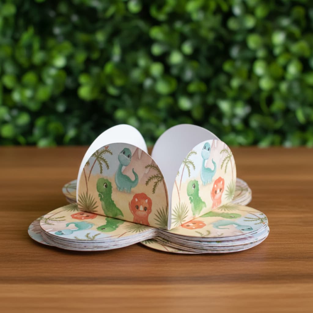 30 forminhas personalizadas vários temas docinhos