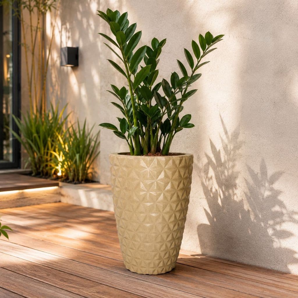 Vaso Para Decoração e Plantas em Polietileno Redondo Diamante M  Sala Escritório área Externa Interna