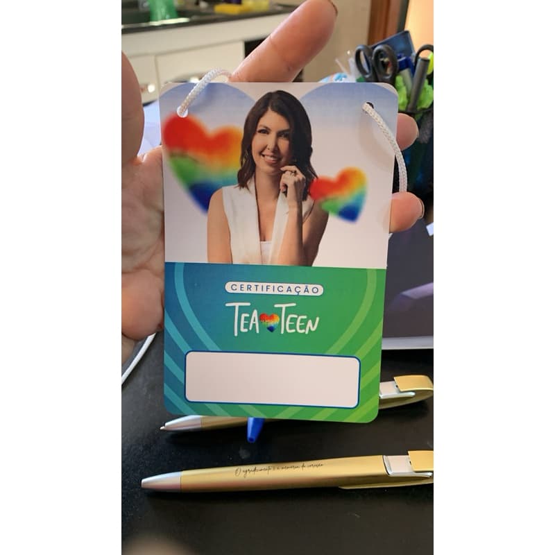 400 Crachás Personalizados TAM 10x15