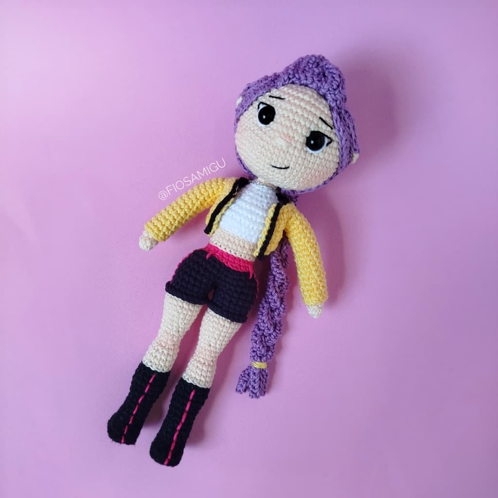 Rumi, Guerreiras do k-pop, HUNTR/X , boneca em amigurumi, crochê