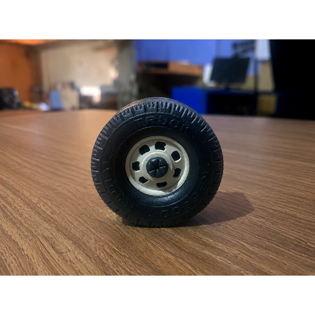 Kit com 10 rodas de plastico tamanho 5cm para miniaturas artesanato