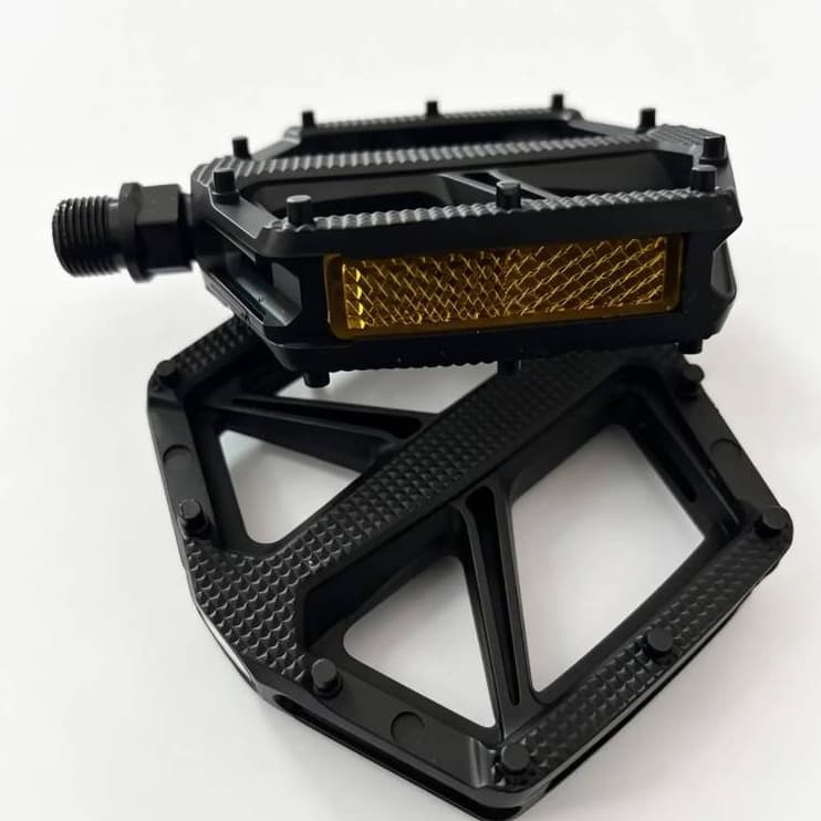 Pedal Bicicleta Plataforma 9/16 Nylon Paco Rosca Grossa Com Refletor para Mtb Urbana aro 20 24 26 29