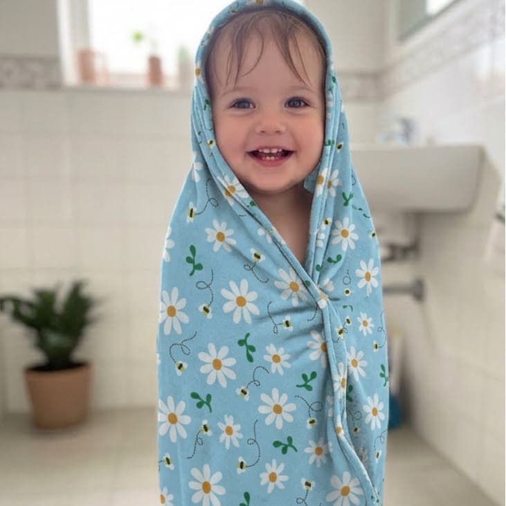 TOALHA DE BANHO ATOALHADA INFANTIL COM CAPUZ BANHÃO FELPUDA-MACIA