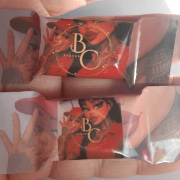 Kit bala mastigavel de frutas sortidas personalizada para todas ocasiões igrejas etc logo e telefone