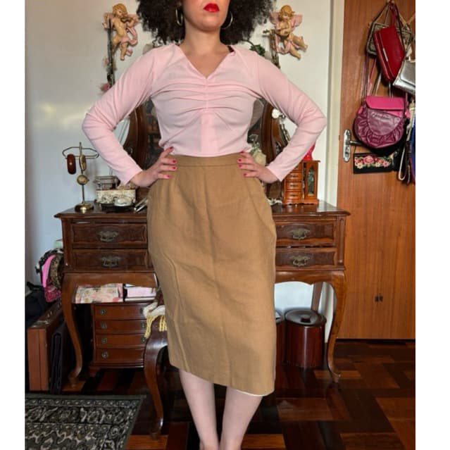 saia bege midi de 100% lã natural brechó vintage alta qualidade