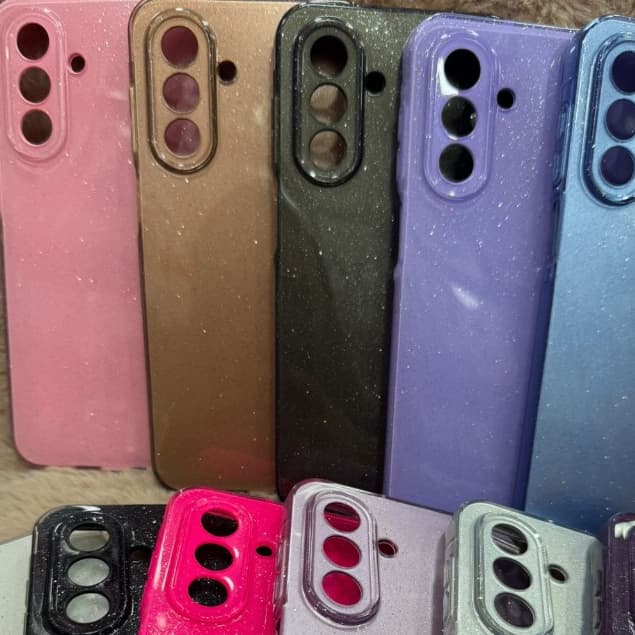 Capa capinha Brilhosa com Veludo para Samsung A17 - A26 / Capinha/ Forrada Interna/Premium/