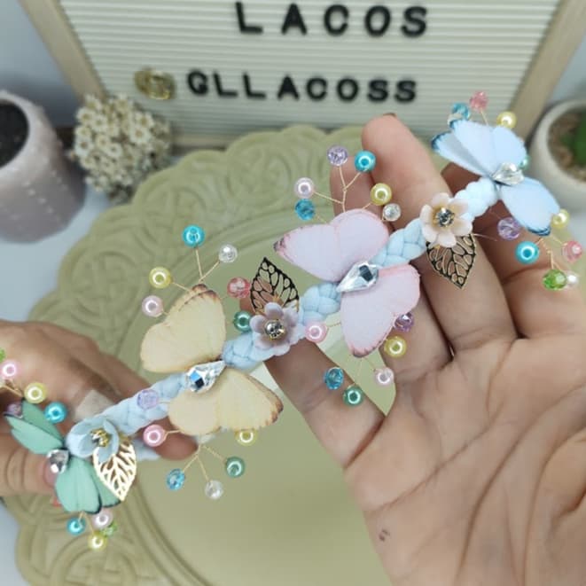 Tiara Infantil Jardim Encantado com Flores e Borboletas/ Faixinha de Luxo para Bebê