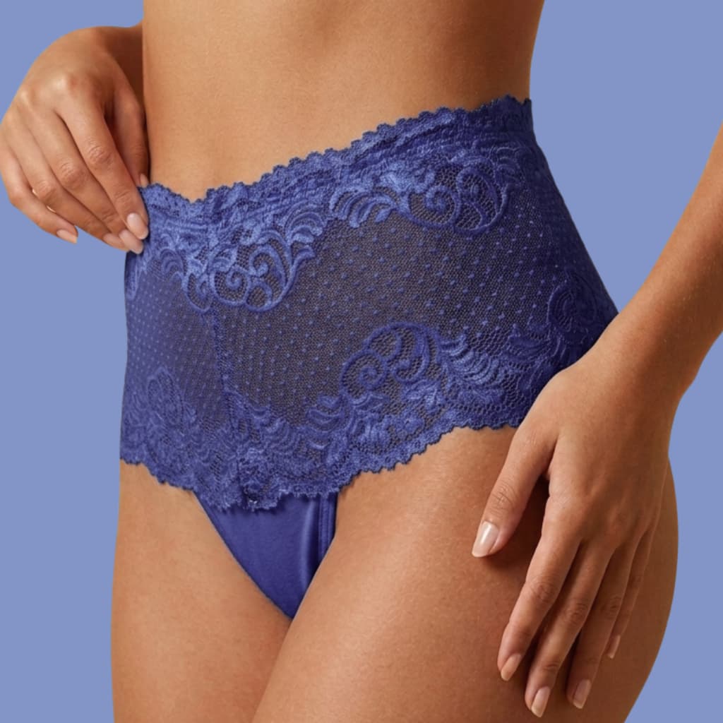 Calcinha Cintura Alta De Renda Cós Alto Aperta Barriga Fio Duplo Reforçada Causinha Rendada Feminina