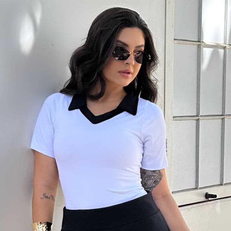 Blusa Feminina Gola Polo Baby Tee Confortável Básica Trabalho Casual