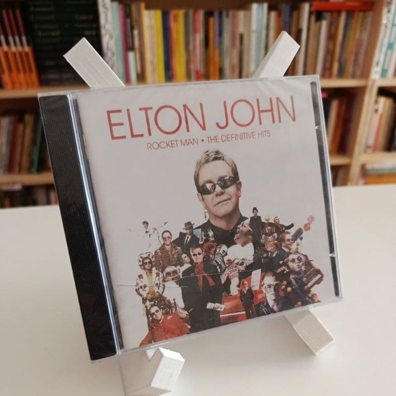 CD Elton John - Rocket Man The Definitive Hits (LACRADO) Mídia física original