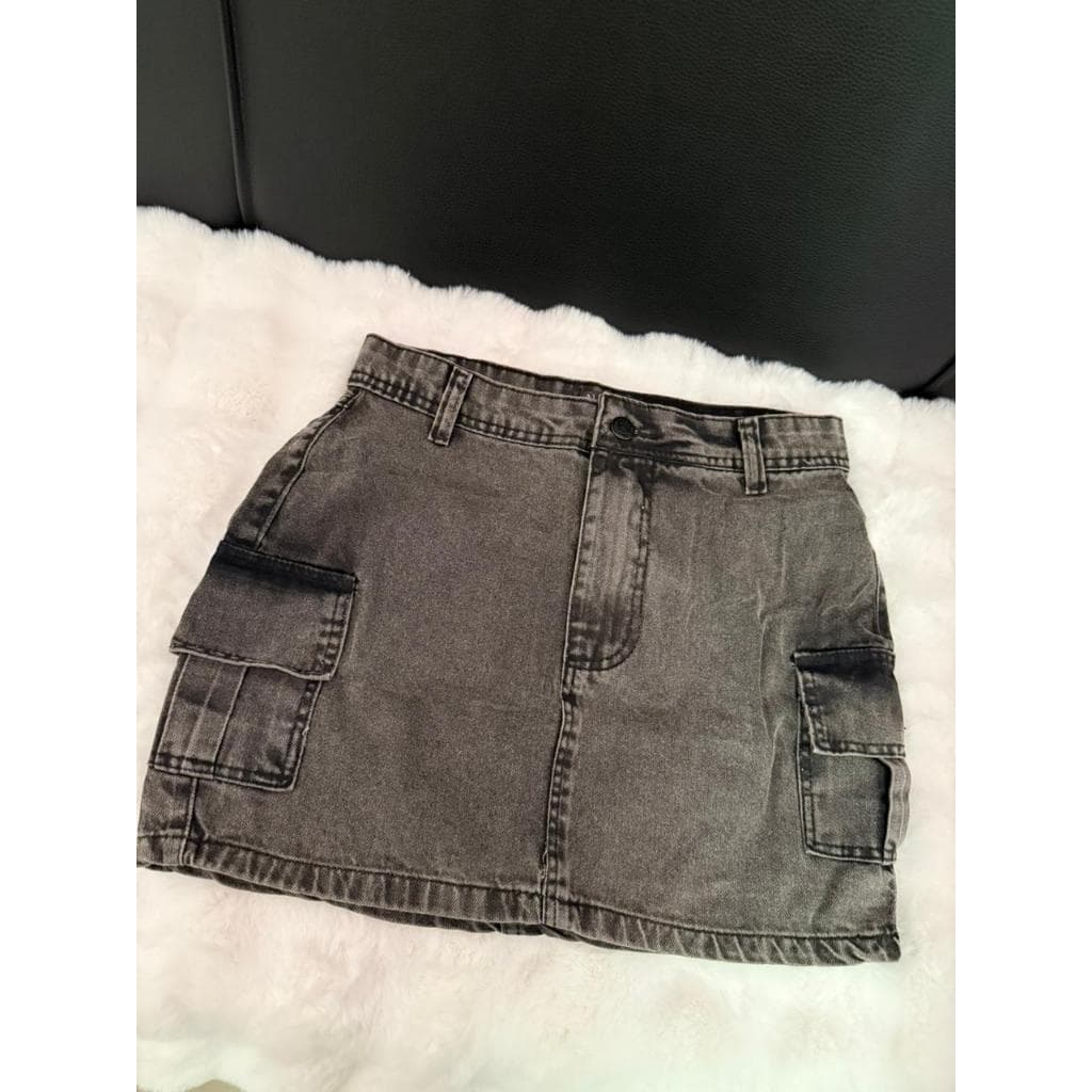 Saia Cargo Curta Jeans