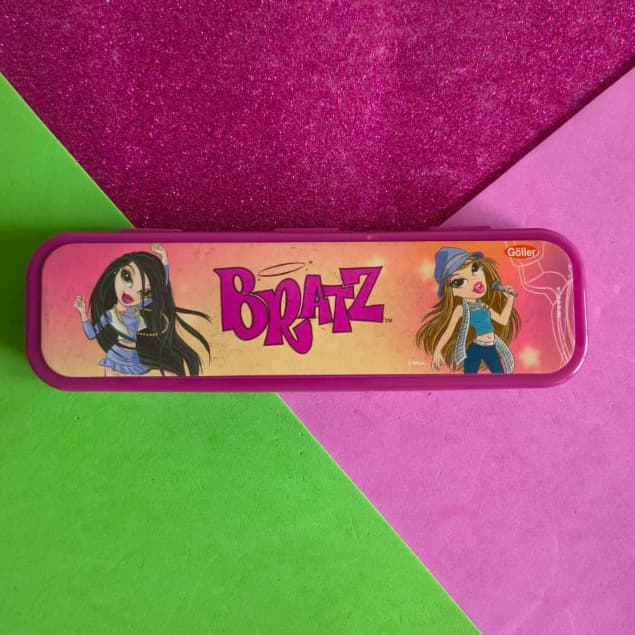 Estojo Escolar Plástico Bratz 1 Compartimento Vintage modelo 2