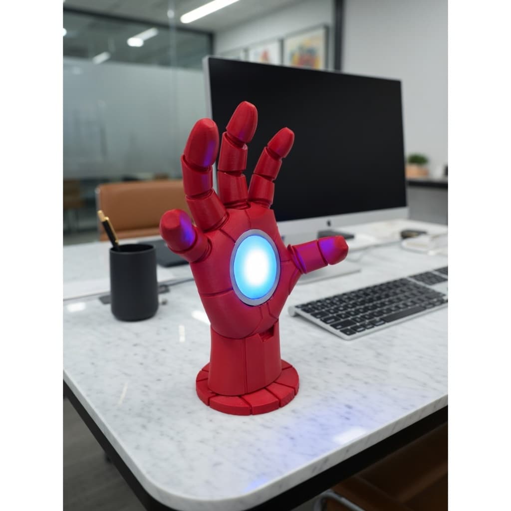 Abaju Iron Man Homem De Ferro Led Cores Vermelho Azul-claro 5v