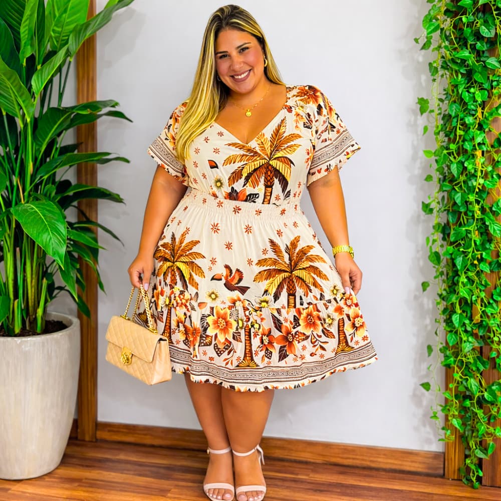Vestido Feminino curto plus size estilo chic com Estampa para festas formatura modelo  com mangas chega