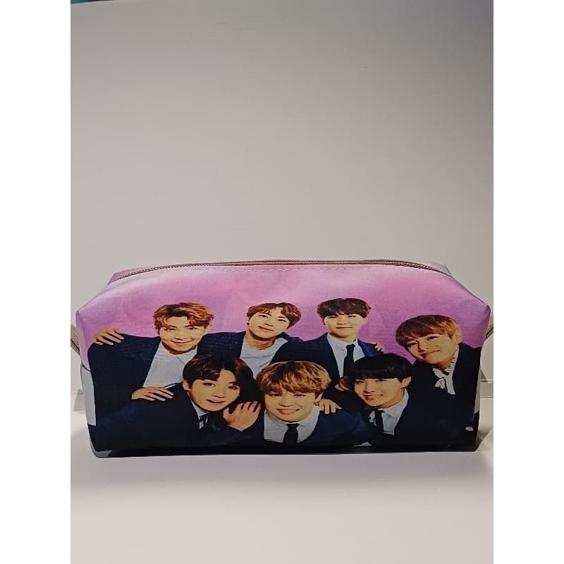 Estojo Multiuso Personagens BTS