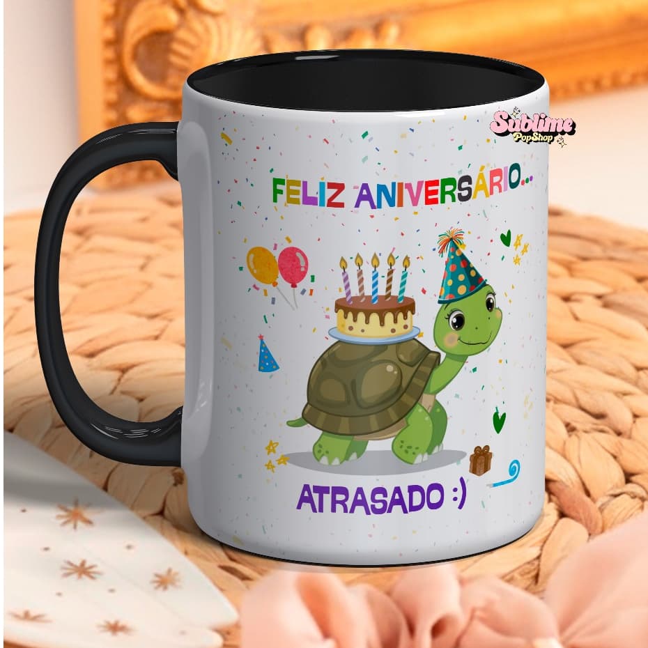 Caneca De Porcelana Divertida Feliz Aniversário Atrasado Tartaruga Mestre Yoda Dinossauros