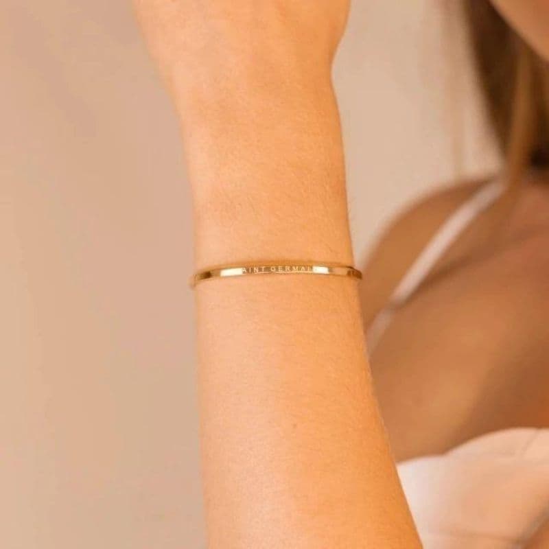 Bracelete Feminino Liso de Aço Inoxidável Saint Germain Ajustável com Alta durabilidade