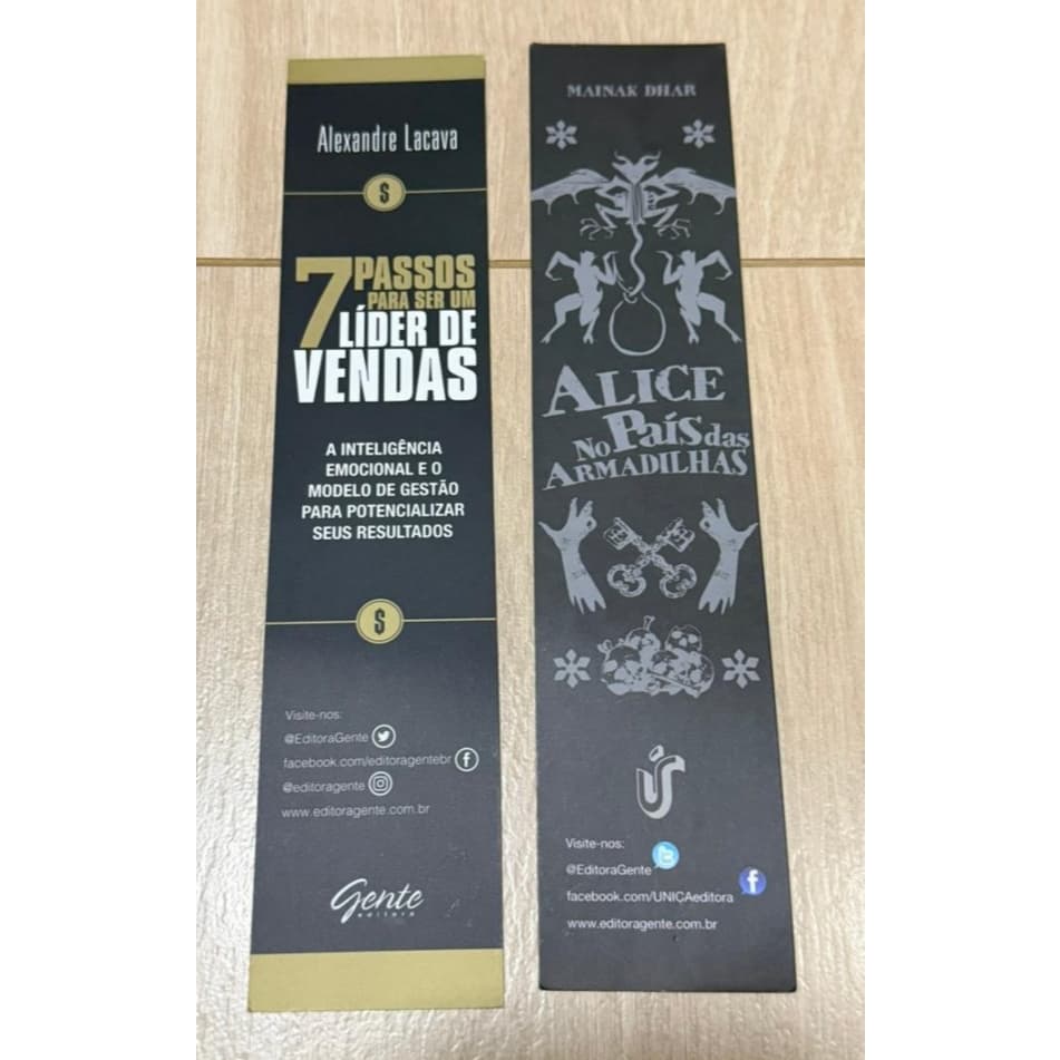 Kit com dois marcas páginas de livros, revistas, ler, leitura, leitor, leitora, bazar, brechó, desapego, sebo