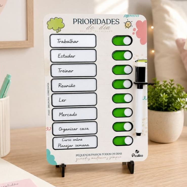 Planner de Mesa Lousa Quadro Prioridades do Dia Lista de Tarefas Organizador Caneta Apagável Escreve Apaga Metas MDF