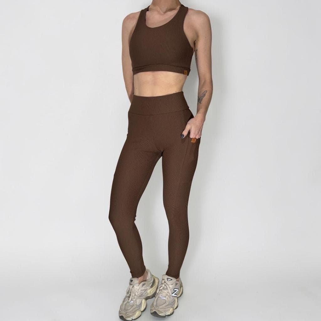 Conjunto Fitness Legging com Bolso e Top Nadador - Poliamida Canelado