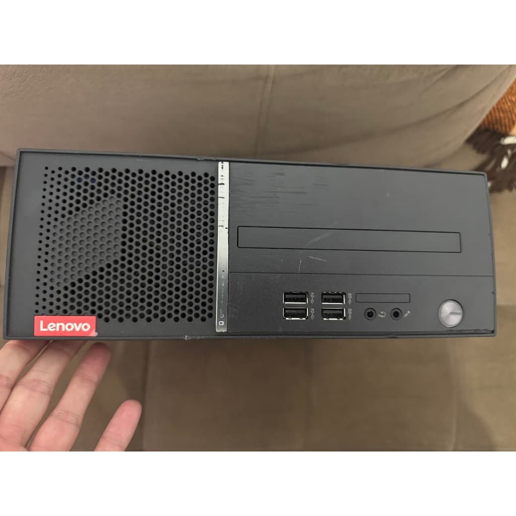 Computador Core i5 10400 16GB de RAM 256SSD