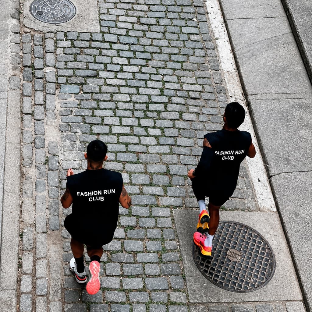 Regata Oversized Treino Academia Fashion Run Club 100% Algodão Unissex Corrida