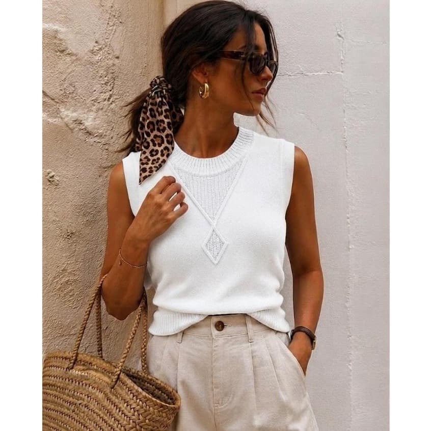 Blusinha Regata Golinha Canelada Básica Casual Tricot Modal