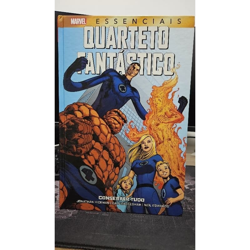 Quarteto Fantástico: Consertar tudo - Marvel (HQ capa dura)
