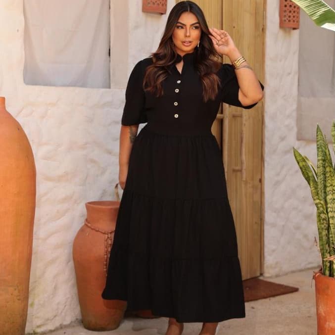 vestido plus size longuete elegante confortável e estiloso em tecido sensorial cm botões frontais