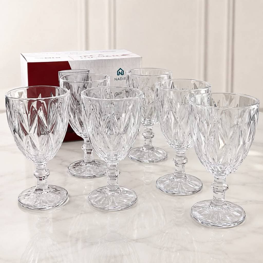 JOGO DE TAÇAS DE  VIDRO DIAMOND TRANSPARENTE 330ml - Sofisticação e Versatilidade