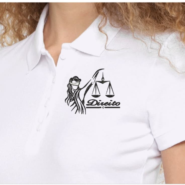 Camiseta polo Feminina Logo de  Direito + BORDADO DA LOGO INCLUSO